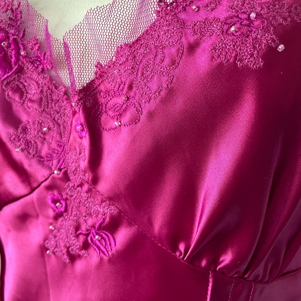 VTG Y2K Camisole Fuschia Pink Embellished sz M - Picture 3 of 8